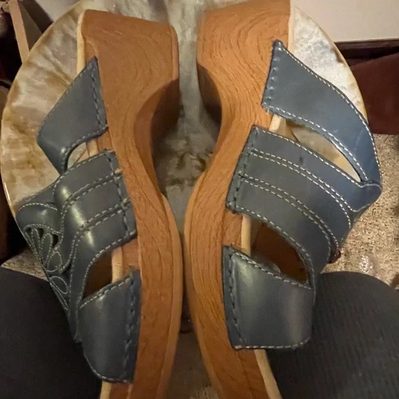 Spring step clogs - Picture 5 of 7